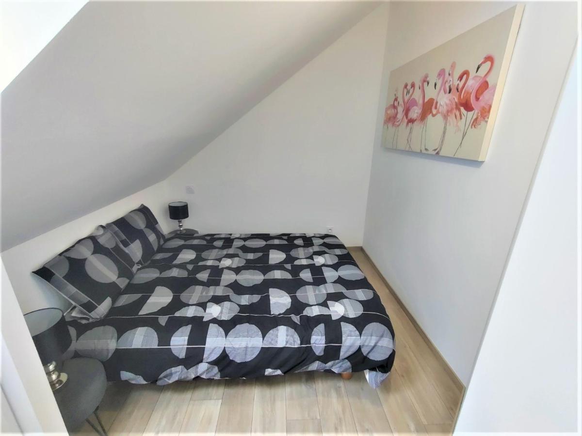 Appartement T3 "Yuca" Hyper Centre D'Ernee Exterior photo